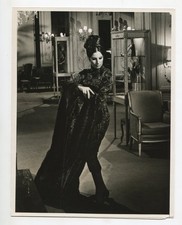 Funny Girl-Barbra Streisand-7x9-B W-TV-Still-VG