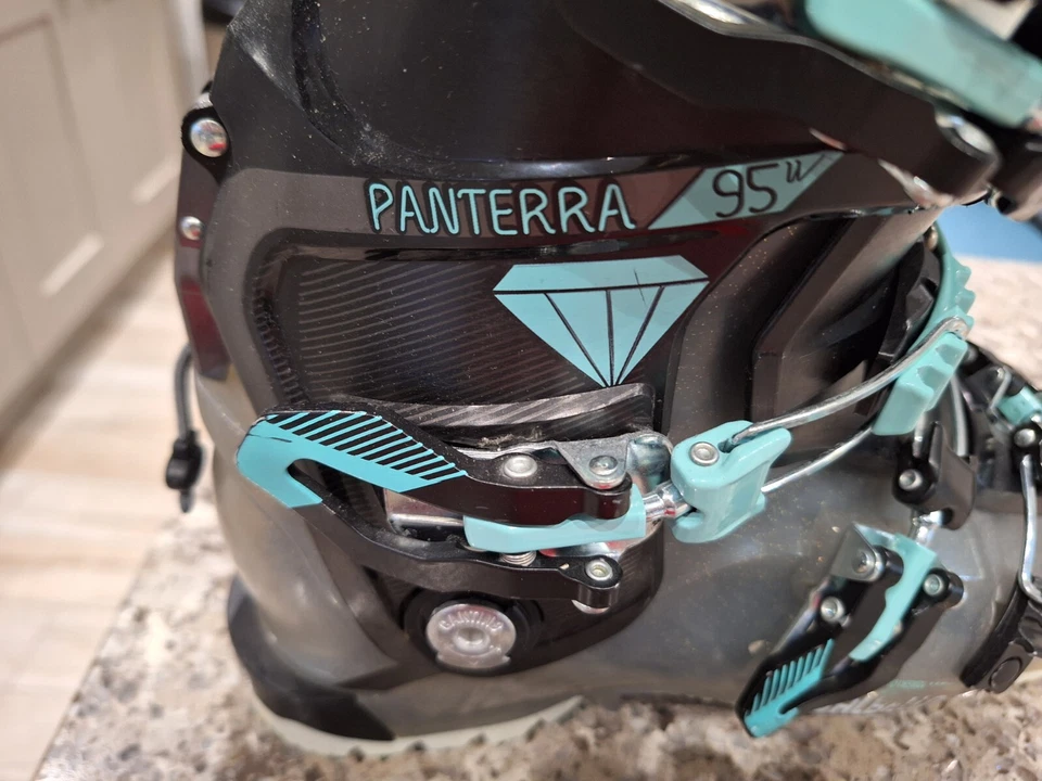 Dalbello Panterra 95w Ski Boots 22/22.5 - Image 3 of 4