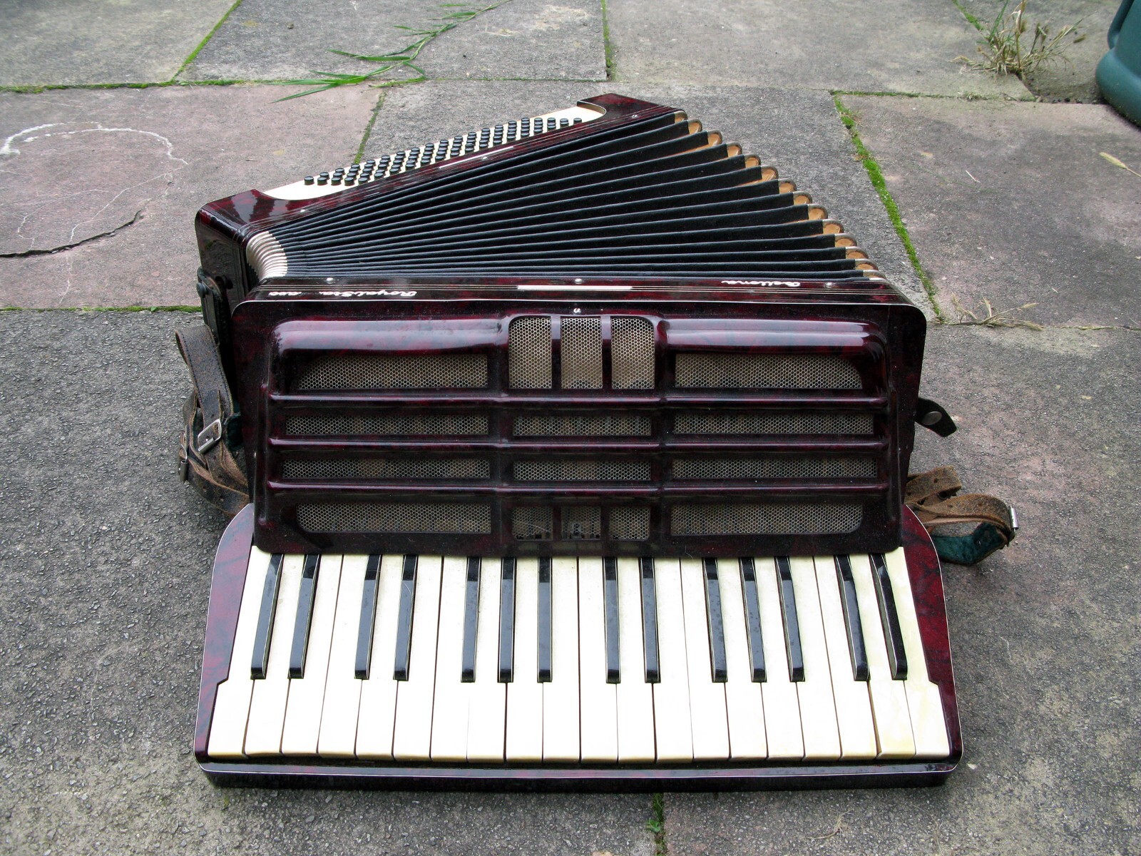 Bellona Royal Standard Piano Accordion eBay