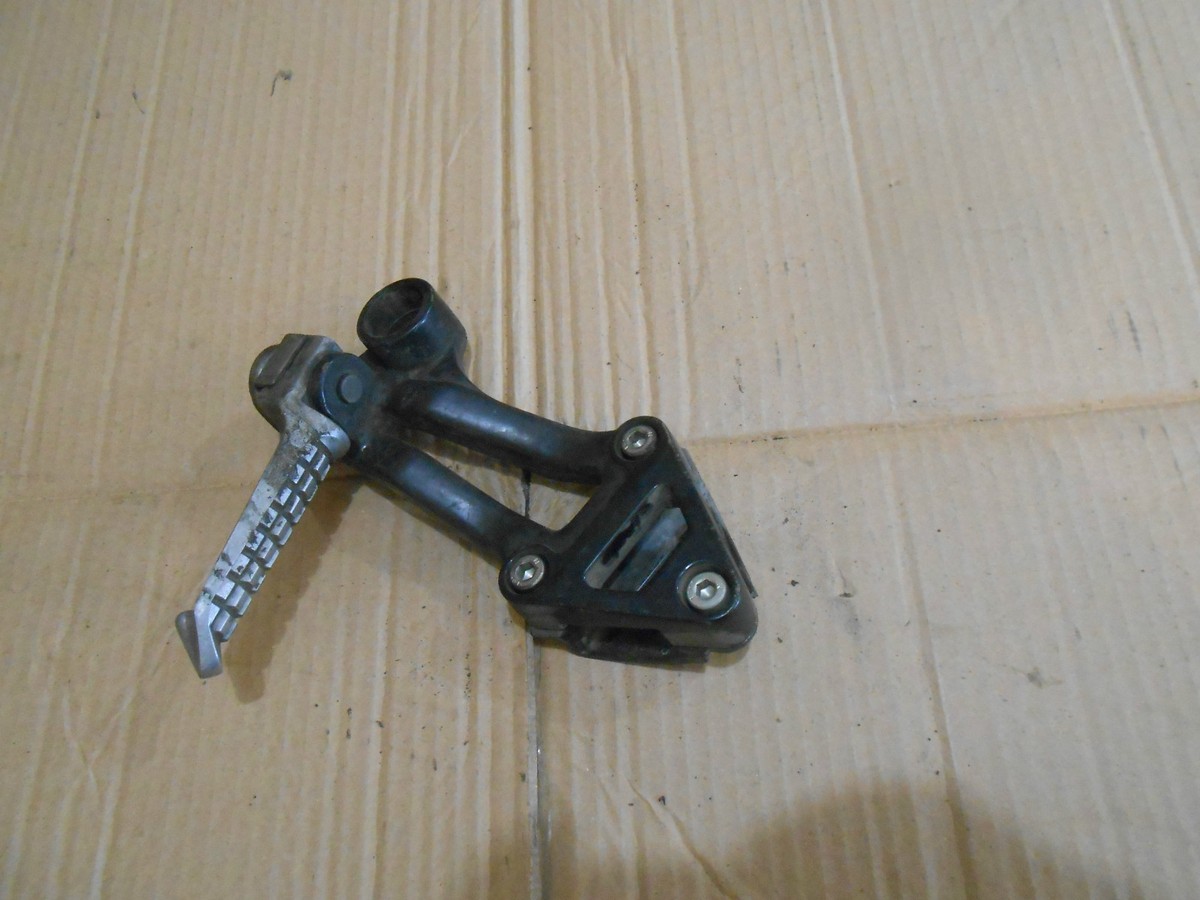 ビンテージ　TOP Kawasaki 1100 Ninja ZX1100 ZX 1100 1992 left rear foot peg