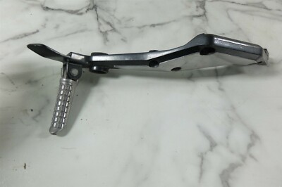 95 Kawasaki ZX 1100 E GPZ GPZ1100 right foot rest peg mount