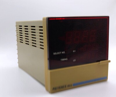 KEYENCE RV2-52 High Speed Multi Function Digital Meter With Relay