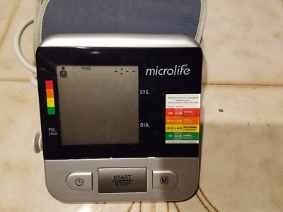 Microlife Deluxe Automatic Digital Blood Pressure Monitor USA !!!