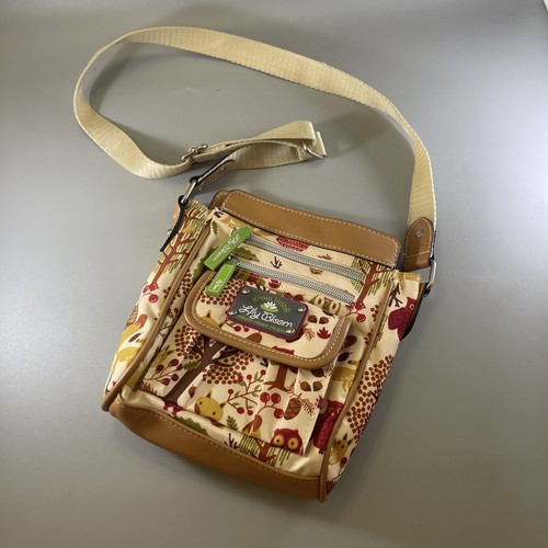 Lily Bloom Umhängetasche grün Living Handtasche Eulen Fuchs Kirschbäume bunt sauber