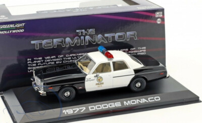 レア！ターミネーター2！1977 Dodge Monaco 1/24パトカー美品 レア！ターミネーター2！1977 Dodge Monaco 1/24パトカー美品
