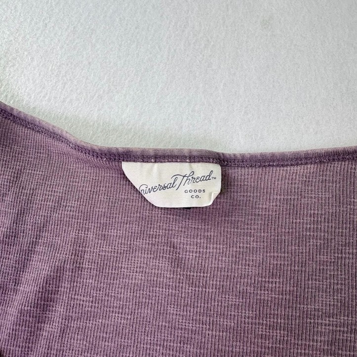 Universal Thread Women's Medium Ribbed Henley Sco… - image 5