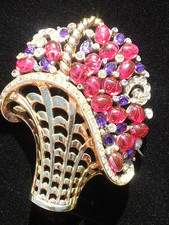 FAB! LG BOUCHER 2638 FLOWER BASKET BROOCH W FLAWED RED GLASS CABS & PURPLE R/S
