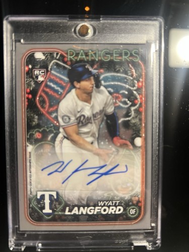 Wyatt Langford #HAC-WL 2024 Topps Holiday Autograph card