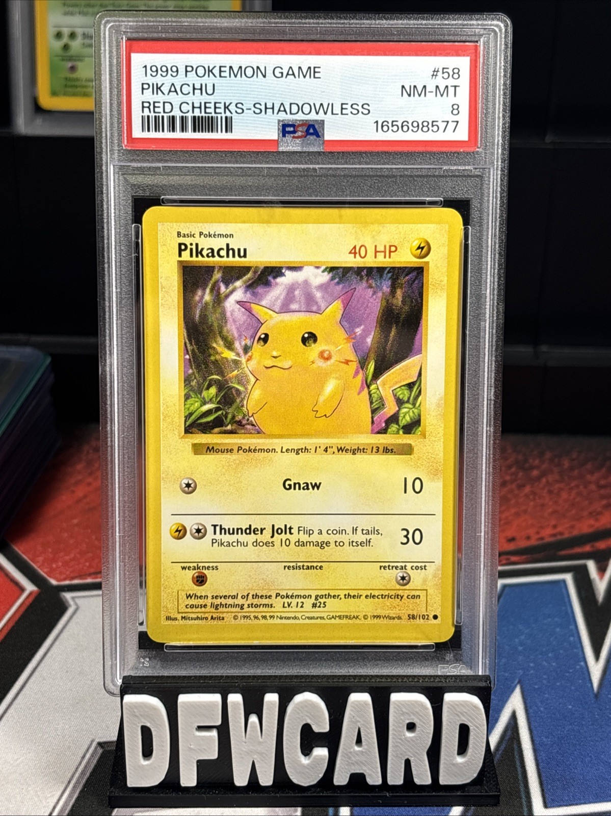 1999 Pikachu (Red Cheeks) 058/102 Base Set (Shadowless) Regular PSA NM-MT 8