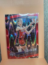 2025 Panini Prizm WNBA ILucy Olsen Red Seismic Prizm #104 RC /249 Mystics