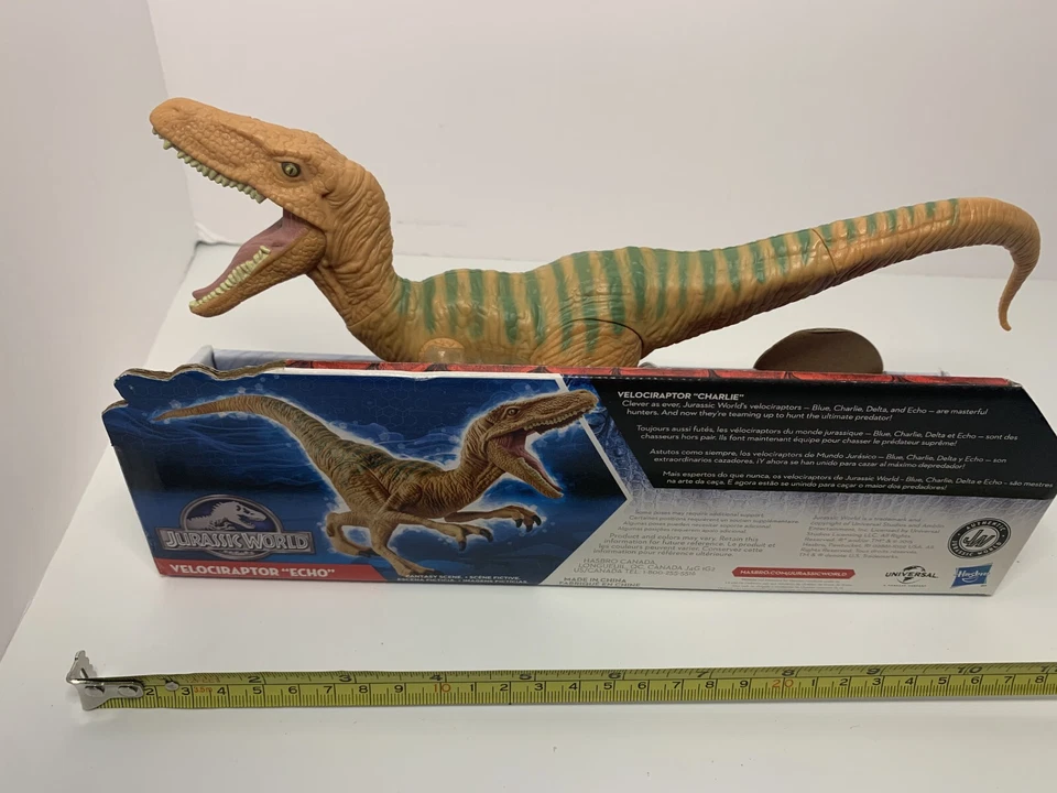 New Jurassic World Velociraptor Echo 2015 Dinosaur Hasbro Toy Figure - Image 2 of 4