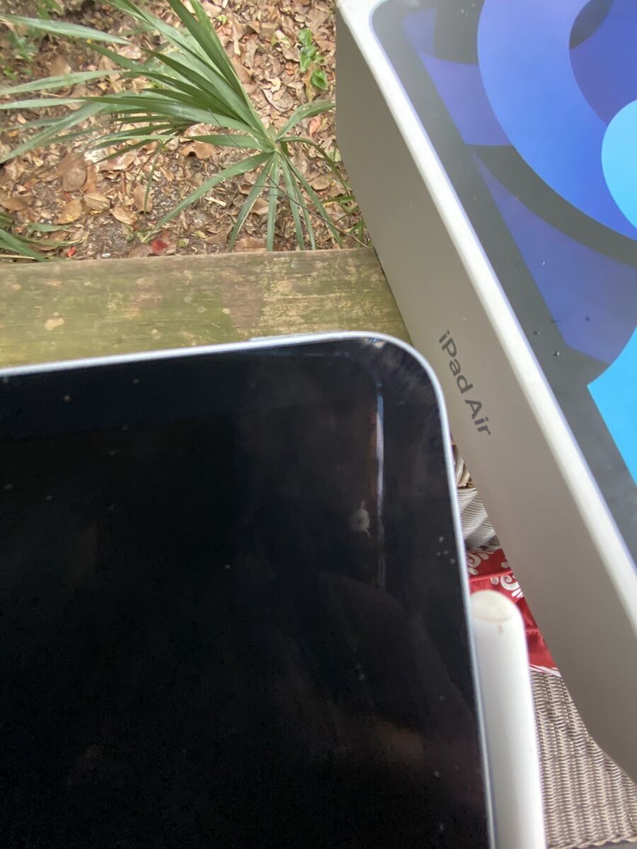 apple ipad air 4th generation / 2nd Gen Apple Pencil 64gb apple ipad air 4th generation / 2nd Gen Apple Pencil 64gb