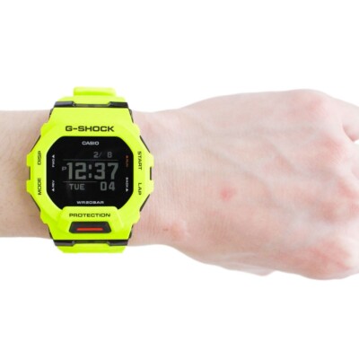 CASIO G-SHOCK GBD-200-9 G-SQUAD GBD-200 Bluetooth Quartz Digital