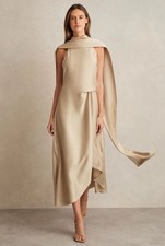 Vestido midi REISS Michelle satinado detalle pliegue capa en champán neutro Reino Unido talla 12