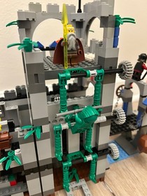 LEGO 8780 Citadel of Orlan Castle &ndash; 100% Complete w/ Minifigures & Instructions