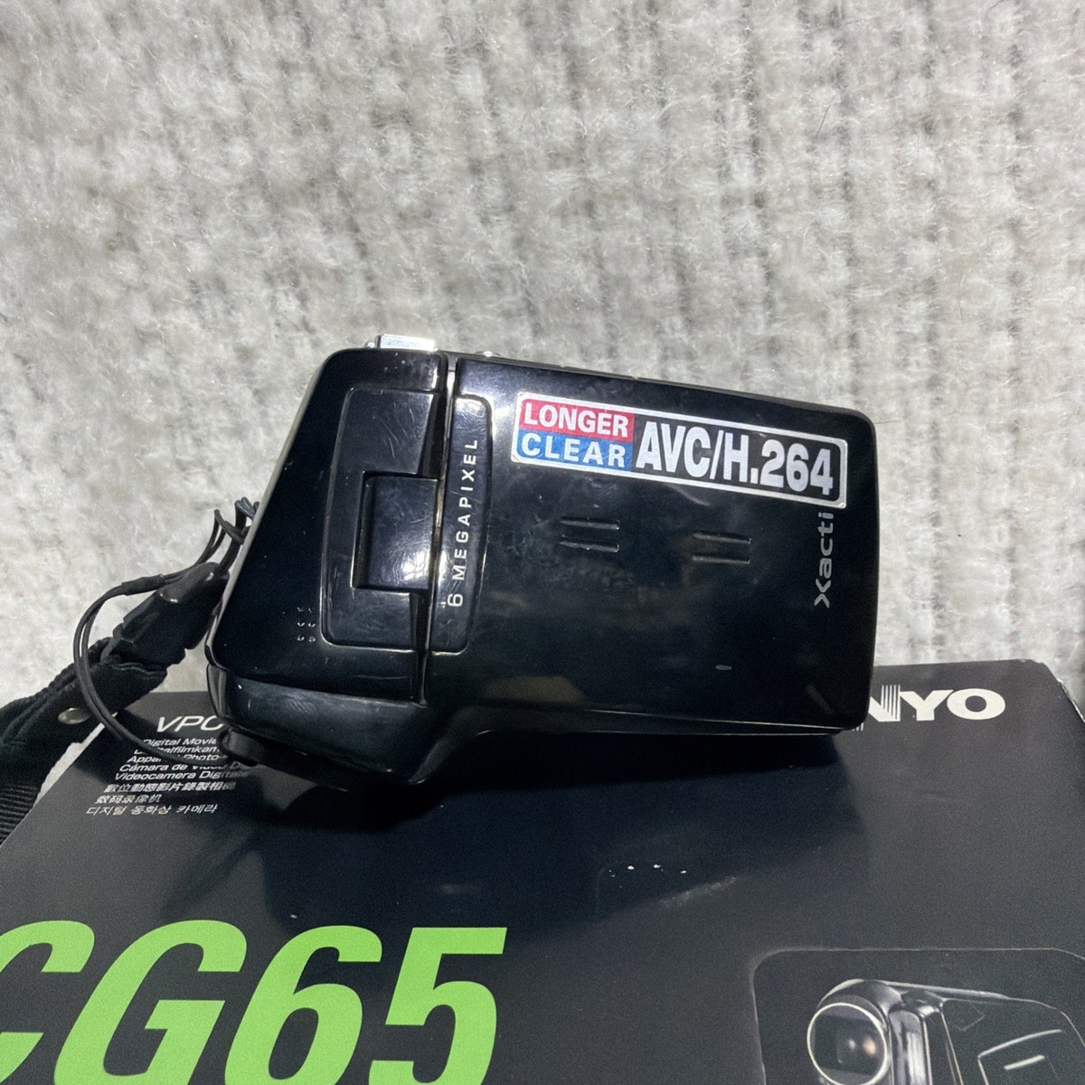 Sanyo Digital Handheld Camcorder Xacti VPC-CG65 Movie Video Camera