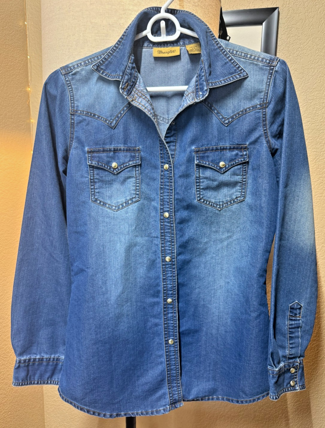 Womens Wrangler Denim Western Snap Button Shirt Long Sleeve Blue XS Cowgirl