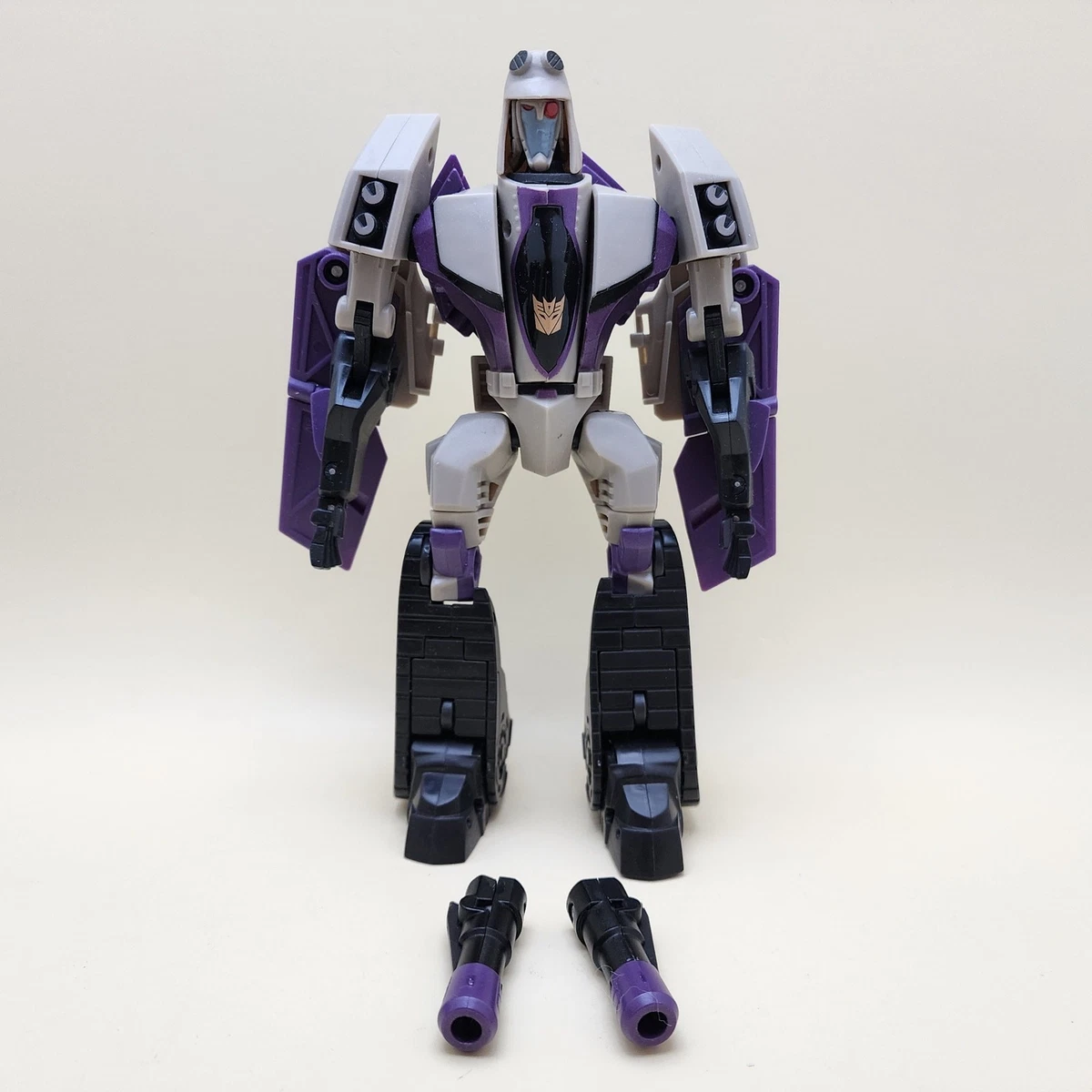 Preços baixos em Boneco de ação Transformers e Robôs 2008 Ano