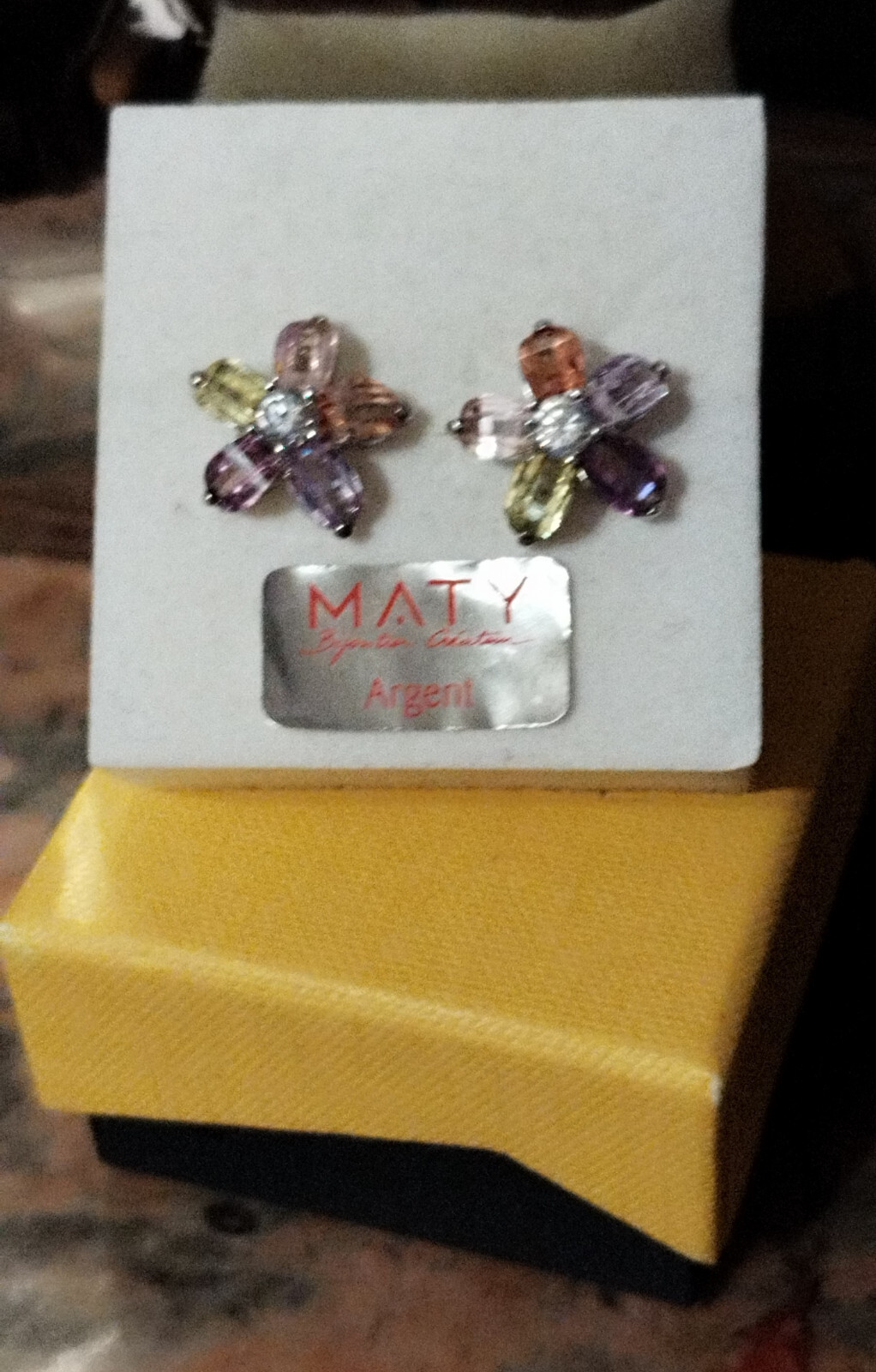 Boucles d'oreilles MATY argent massif poinçonné avec pierres zirconiums colorés