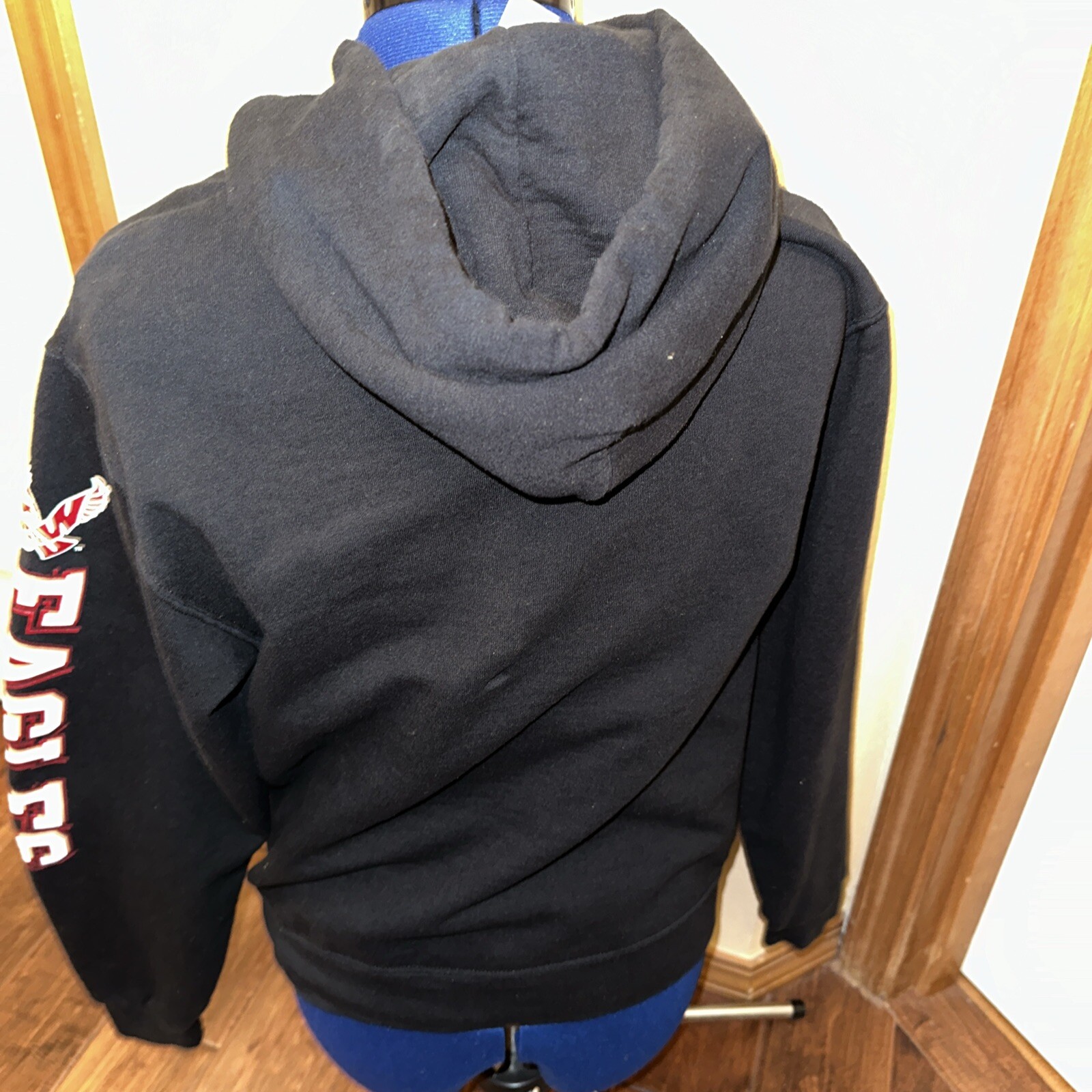 Picture 4 of 7