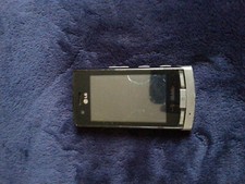 Lg gt500 phone for sale with broken screen.