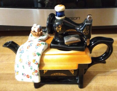 Mini Ceramic Teapot Sew Quilt Thread Button Kitchen Gold Gild Decor Seam Collect