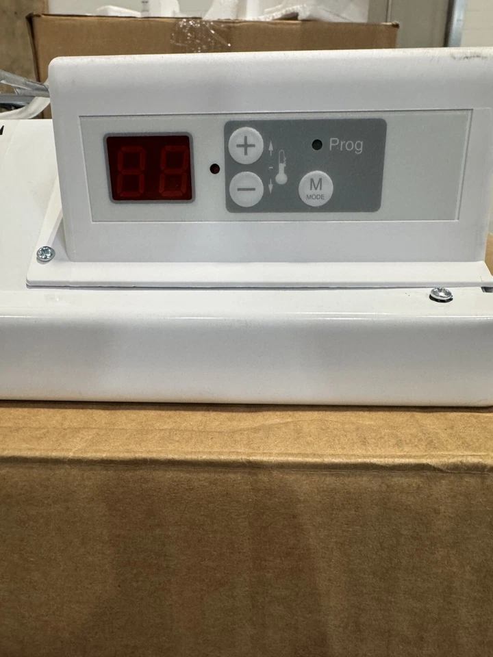 Calentador de espacio de montaje en superficie ConvectAir 7360-C17-BB blanco Foto 3 de 4