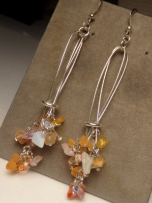 VTG LONG SLEEK STERLING SILVER ARTISAN MADE CARNELIAN QUARTZ PIERCE EARRINGS 4''