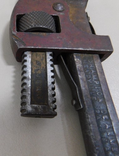 Vintage Champion De Arment 18" Pipe Wrench Tool Good Working Condition - Picture 11 of 19
