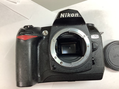 Nikon D70 Digital DSLR Camera body *TESTED*