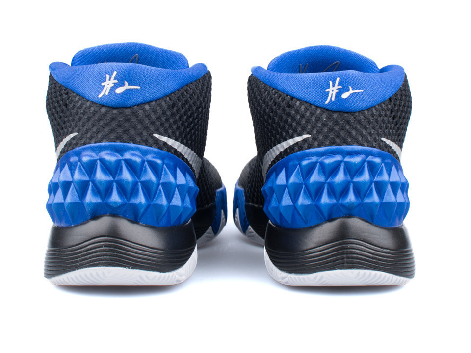 NIKE - 新品未使用 レア Nike kyrie 1 brotherhood DUKE大学 Nike Kyrie 1 Brotherhood Duke Blue Devils Size 8. 705277-400