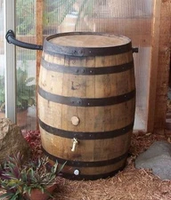Aunt Molly's White Oak Whiskey Barrel  Rain Barrel c/Rain Water Diverter