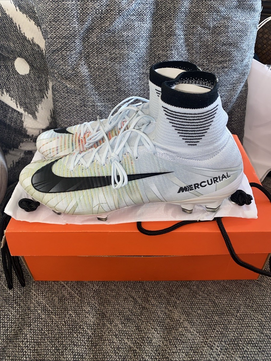 マーキュリアル　スーパーフライ　mercurial superfly 5 CR7 DS Nike Mercurial SuperFly 5 CR7 FG Cut to Brilliance Soccer