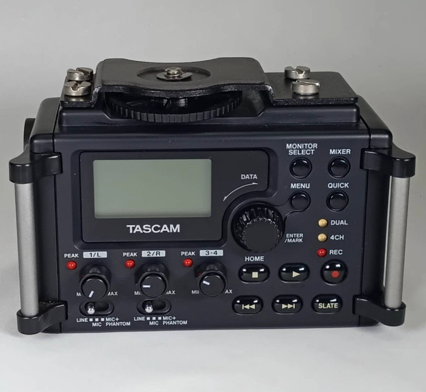 TASCAM DR-60D LINEAR PCM RECORDER/MIXER per DSLR TEAC WAV 44.1/48/96kHz 16/24bit - Immagine 2 di 4