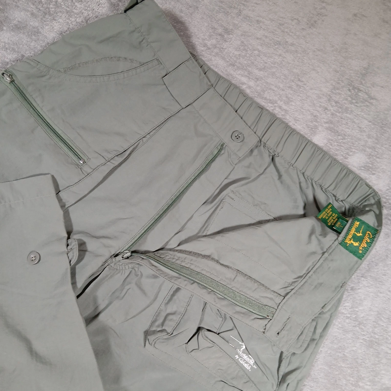 Cabelas Guidewear Pants Mens Large Green Convertible Zip Off Cargo Fishing
Opens in a new window or