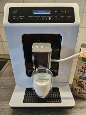 Krups Evidence EA890110 Kaffeevollautomat weiß EA89