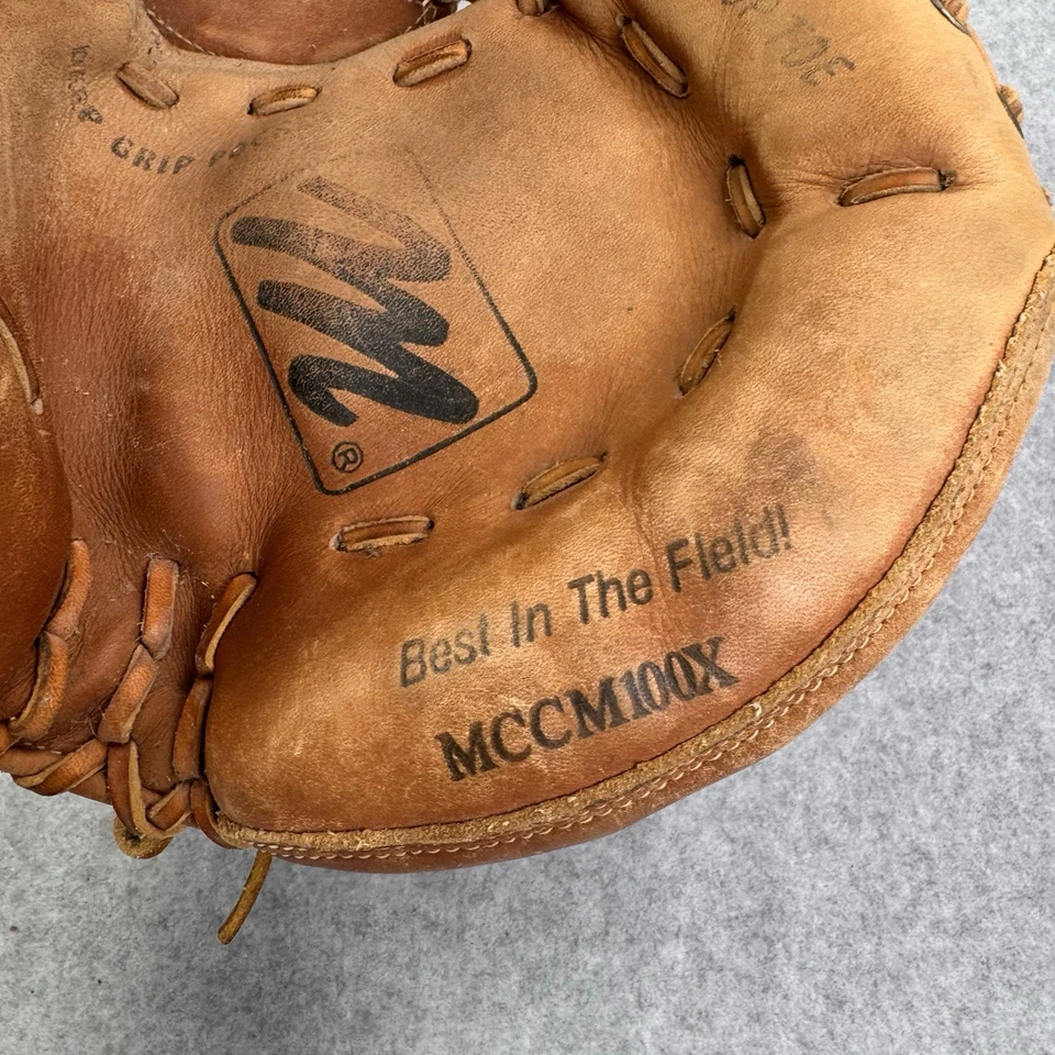 Vintage MacGregor MCCM100X Catchers Mitt Scoop Toe Leather Baseball Glove - Image 3 of 4