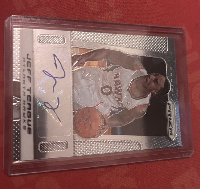 Jeff Teague Panini Prizm #112 2013-2014 NBA Autograph. Mint, Rare
