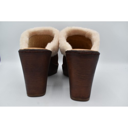 Born Womens Sz 10 Hope Shearling Lined Heeled Red Distressed Leather Clogs Shoes - Picture 4 of 12
