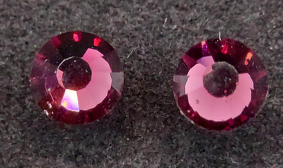 Ohrstecker Flat Back Rose in 9 mm Größe in verschiedenen Farben, je 1 Paar