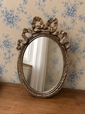 Gold Oval Bow Mirror - Medium Size - New Viral Bow Mirror