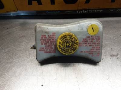 AUDI A6 MK3 2.0 TDI 2007 BRAKE FLUID RESERVOIR 8E0611301G