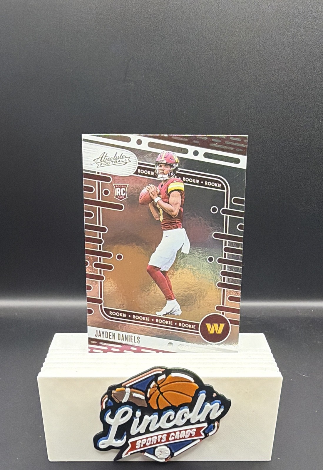 2024 Panini Absolute - Rookies Jayden Daniels #102 (RC)