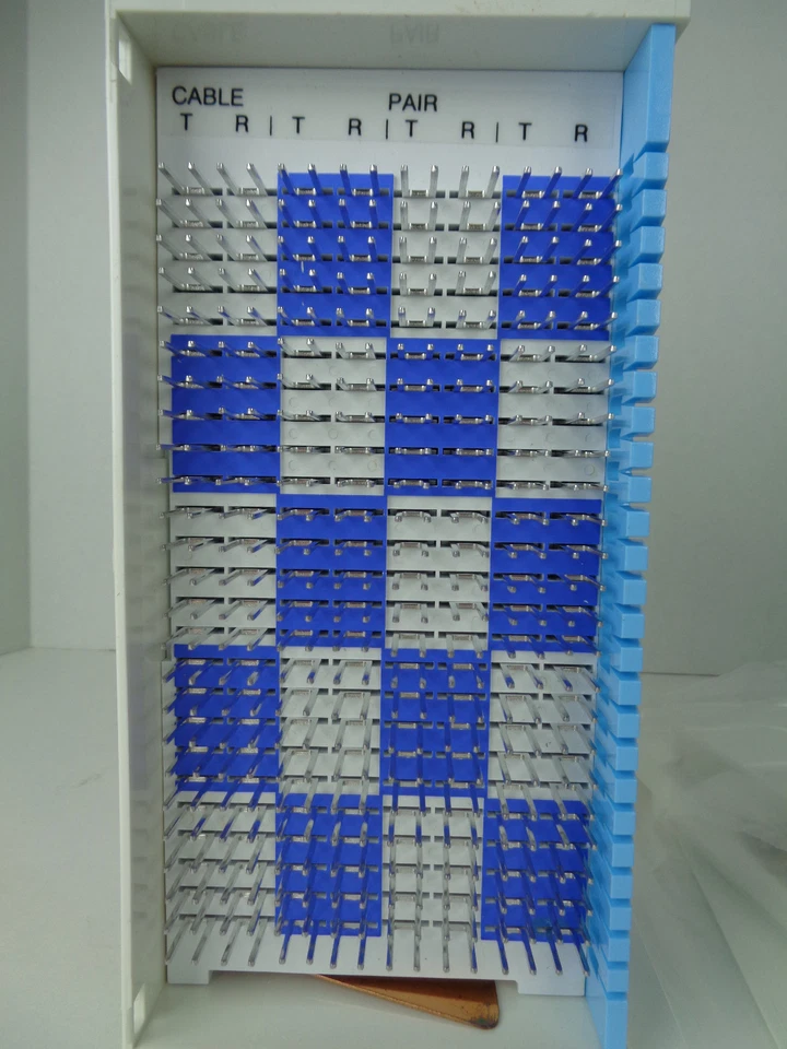 Lucent Connector Block 89F1B-100  - Image 2 of 4