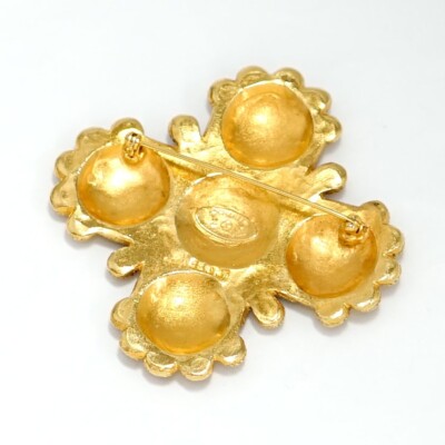 CHANEL CC Logo Cross Vintage Brooch Gold Tone 23 Pin Auth w/Box
