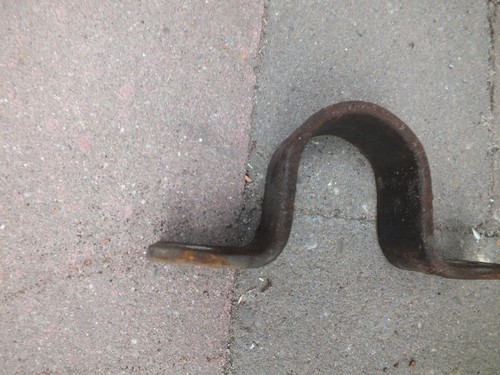 Original Ford Taunus MK1 Halterung für Lenkgetriebe 70-83 Lenkung Lenkstange TOP