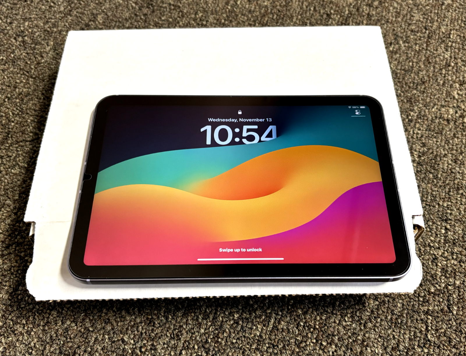 Apple iPad mini (6th Gen) A2568 256 GB, Wi-Fi + 5G, 8.3 in - Starlight - Bundle