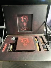 Thinkgeek - World of Warcraft Strongbox Horde