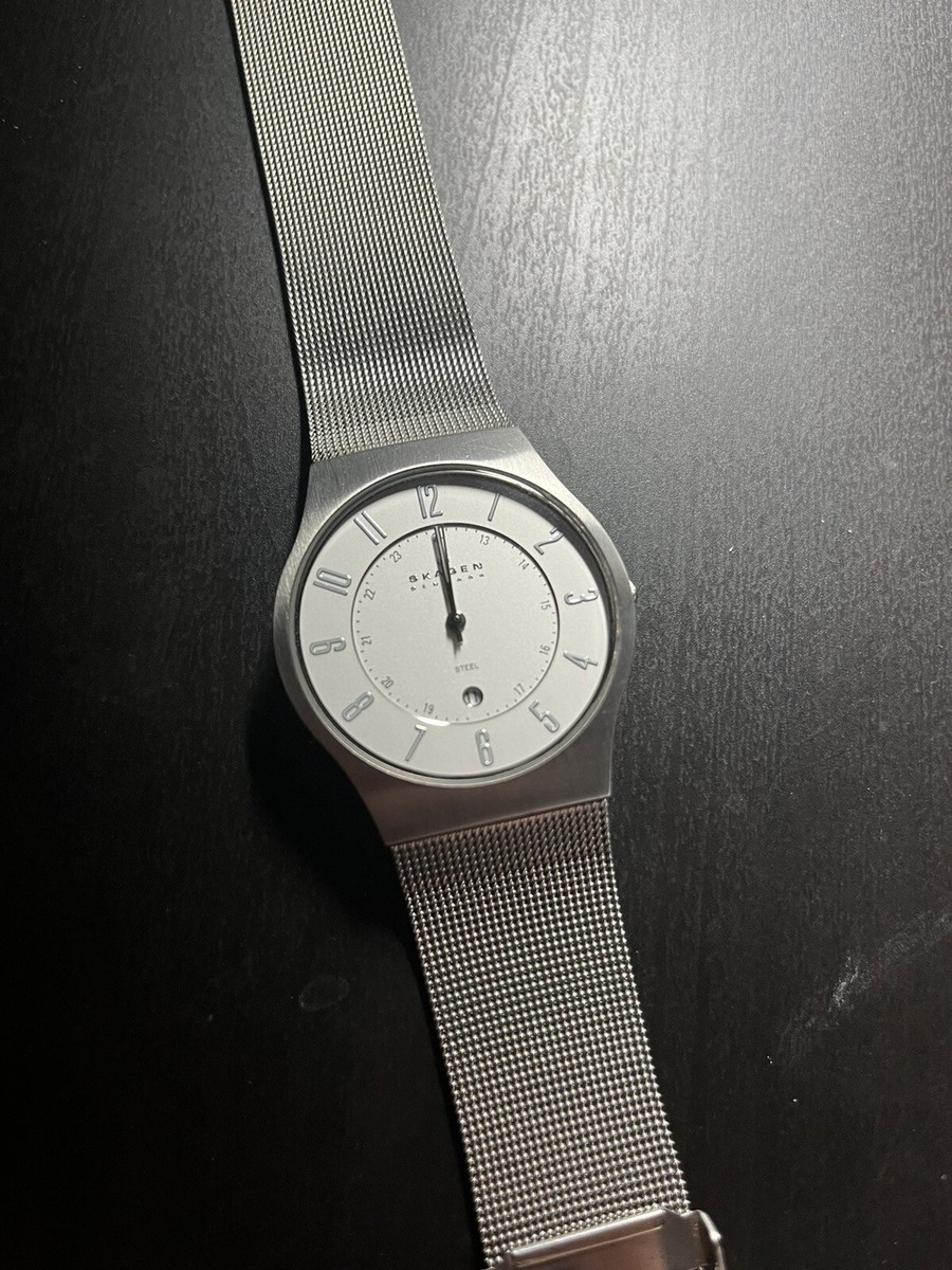 SKAGEN DENMARK 233XLSS STEEL SLIM 3ATM SILVER TONE MESH BAND MEN'S