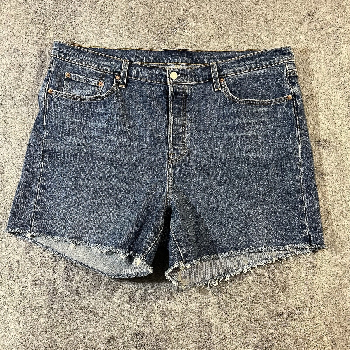 Women's Levi 501 Jean Shorts 18W Button Fly Distressed Western